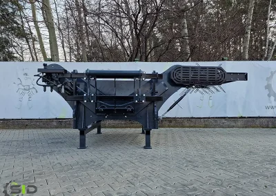 Ścielarka SID podczas pracy w gospodarstwie rolnym