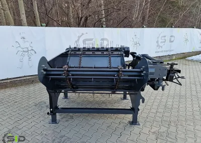 Ścielarka SID podczas pracy w gospodarstwie rolnym