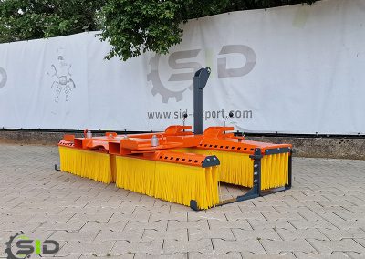 Zamiatarka szczotkowa V